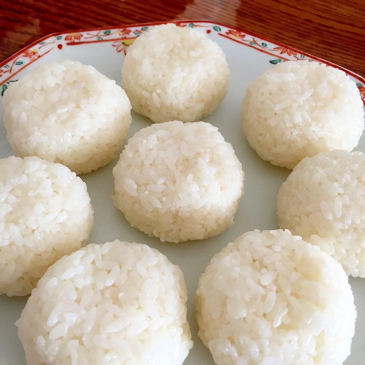 冷めても美味しい塩むすび 冷凍も レシピ 作り方 By うみぼうず1961 楽天レシピ 冷めても美味しい塩むすび 冷凍も レシピ 作り方 By うみぼうず1961 楽天レシピ